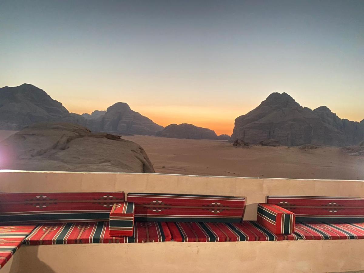 Zarb Desert Camp Ουάντι Ραμ Εξωτερικό φωτογραφία