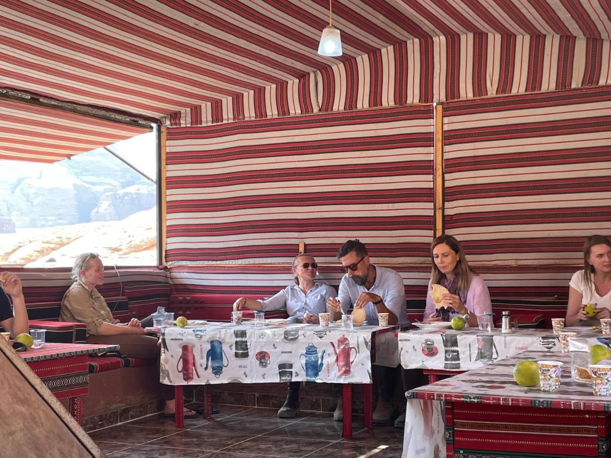 Zarb Desert Camp Ουάντι Ραμ Εξωτερικό φωτογραφία